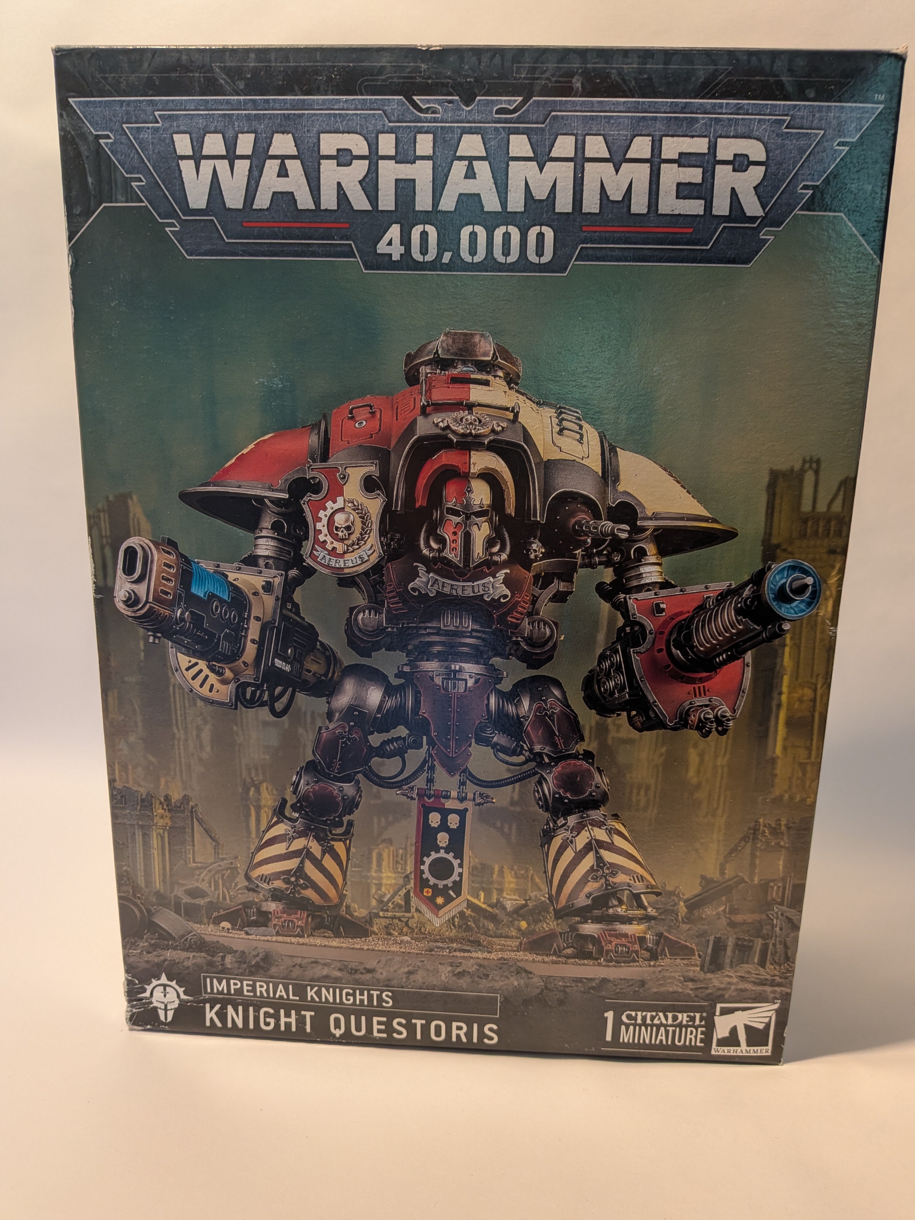 Knight Questoris- Imperial Knights